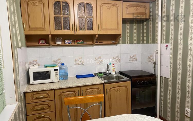 1-комнатная квартира · 36 м² · 1/9 этаж, 5мкрн за 110 000 ₸ в Аксае — фото 2