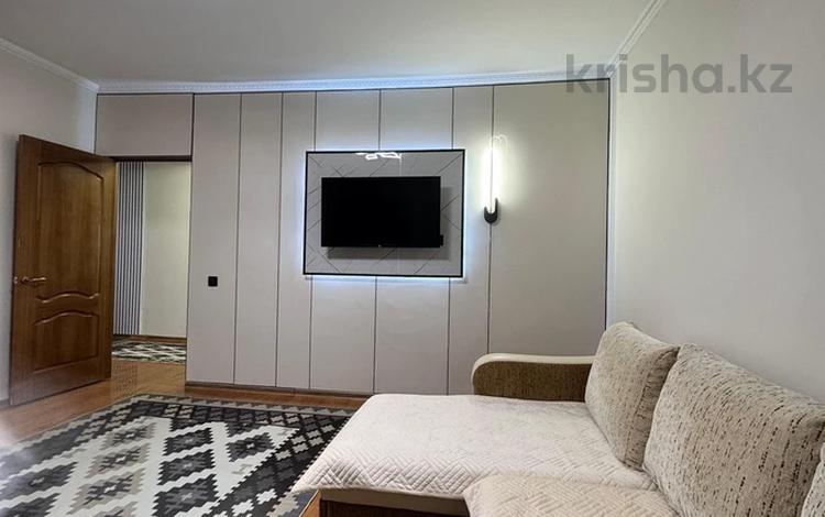 2-комнатная квартира · 68 м² · 2/7 этаж, Каратал 6б за 300 000 ₸ в Талдыкоргане — фото 2