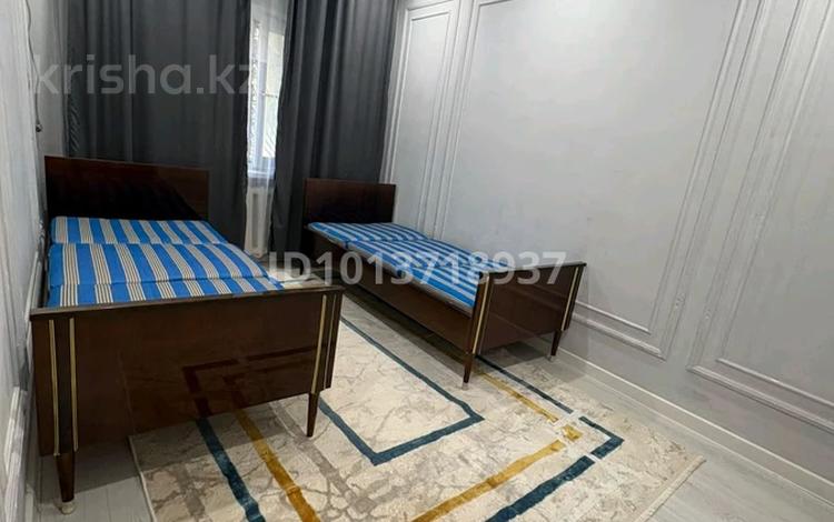 1-комнатная квартира · 30 м² · 1/5 этаж, 8-й микрорайон 17а за 120 000 ₸ в Шымкенте, Туран р-н — фото 2