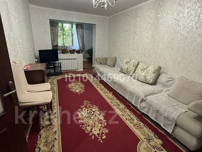 3-бөлмелі пәтер · 66 м² · 3/4 қабат, 8-шағынаудан, Тамерлановское шоссе 28 — Напротив Блинчик, внизу Мадлен и Жеты Тандыр, бағасы: 250 000 ₸ в Шымкенте, Туран р-н