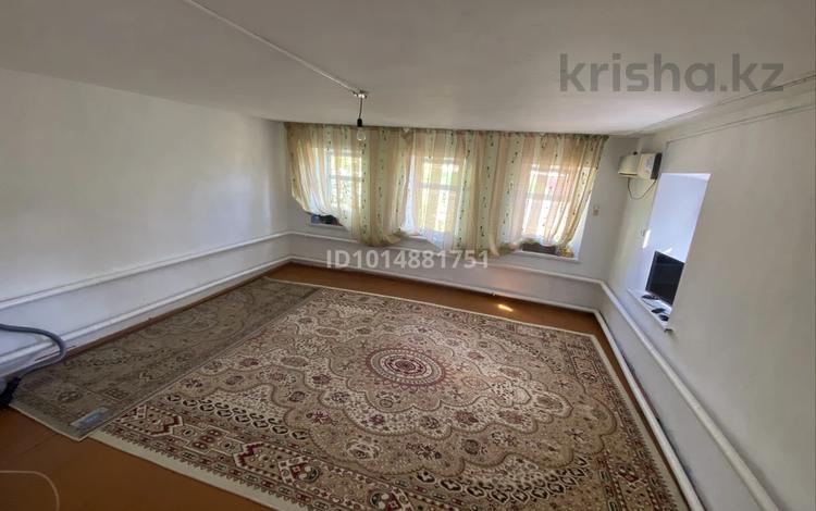 Отдельный дом · 3 комнаты · 55.3 м² · 4 сот., Некрасова за 12.3 млн ₸ в Актобе, мкр. Курмыш — фото 2