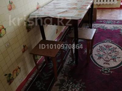 3-комнатная квартира · 64 м² · 2/5 этаж, Водник 1 42 — 4 за 150 000 〒 в Боралдае (Бурундай), мкр Водник-1