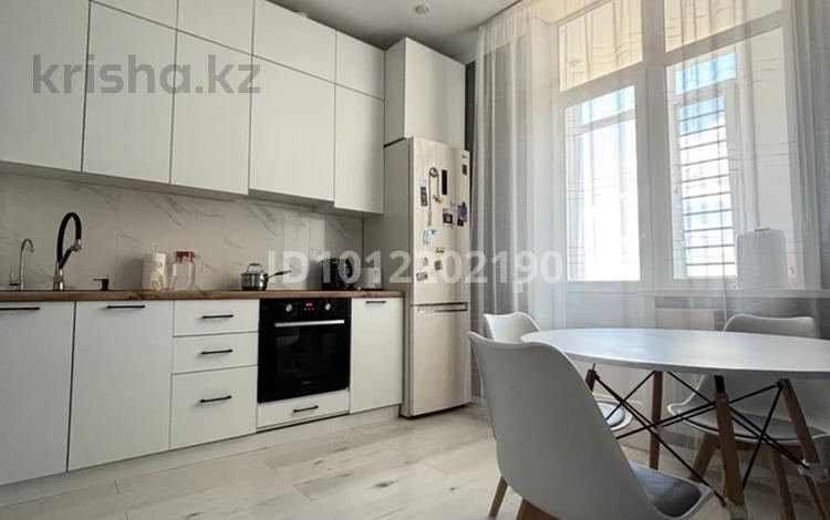1-бөлмелі пәтер · 40 м² · 17/17 қабат, А. Байтурсынова 32/3, бағасы: 25.5 млн ₸ в Астане, Алматы р-н — фото 2