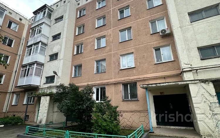 3-комнатная квартира, 61.8 м², 2/5 этаж, Абылай хана 32 за 18.5 млн 〒 в Кокшетау — фото 2