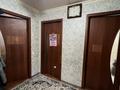 3-комнатная квартира, 60 м², 1/5 этаж, 40 лет победы 69 за 8.4 млн 〒 в Шахтинске — фото 11