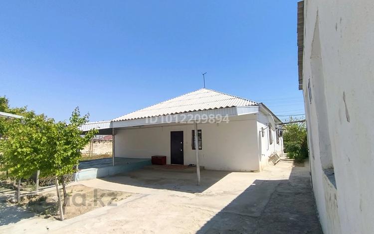 Отдельный дом · 5 комнат · 200 м² · 10 сот., Абай 50 за 19 млн ₸ в Кызылтобе — фото 2
