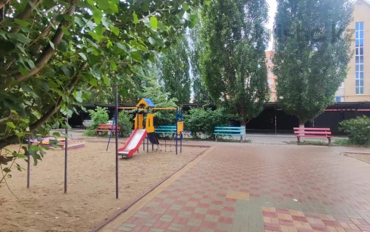 3-комнатная квартира · 95.4 м² · 5/6 этаж, мкр. Алтын орда за 37 млн 〒 в Актобе — фото 2