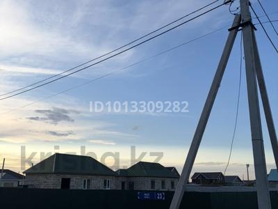 Отдельный дом · 3 комнаты · 60 м² · , мкр Зарослый, 25 23 — 25/6 за 8 млн ₸ в Атырау