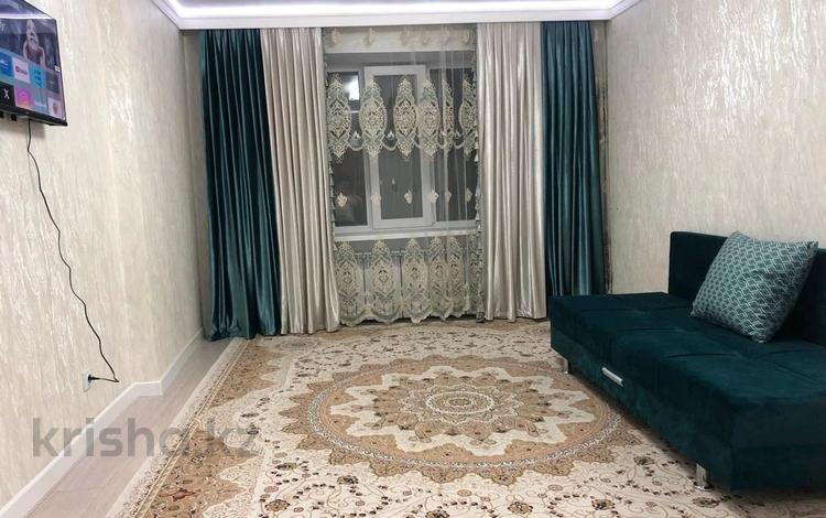 2-комнатная квартира · 48 м² · 2/6 этаж, мкр 12 16 — Район Актобе Ажары возле ресторана Колизей за 11 500 〒 — фото 2