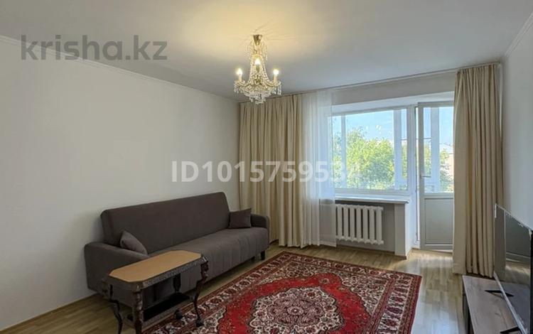 3-комнатная квартира · 70 м², Славского за 330 000 ₸ в Усть-Каменогорске — фото 2
