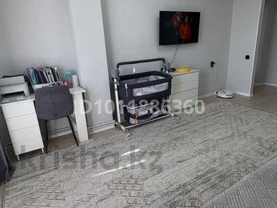 2-бөлмелі пәтер · 64 м² · 8/9 қабат, Просп. Казыбек би 50, бағасы: 26 млн ₸ в Усть-Каменогорске, Ульбинский
