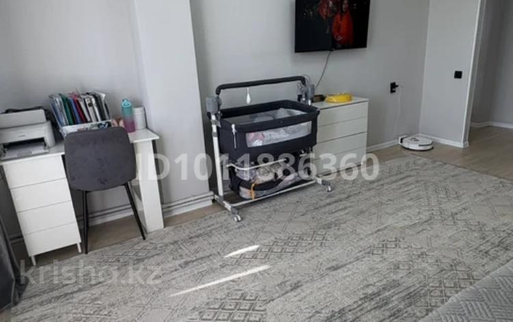 2-бөлмелі пәтер · 64 м² · 8/9 қабат, Просп. Казыбек би 50, бағасы: 26 млн ₸ в Усть-Каменогорске, Ульбинский — фото 10