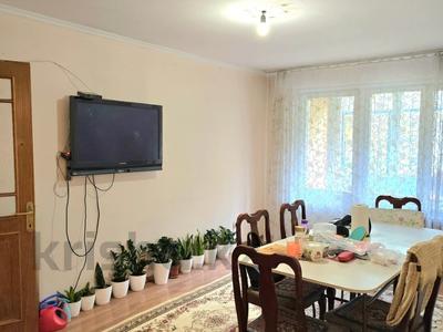 3-комнатная квартира, 58 м², 2/4 этаж, Бухар Жырау бульвар за 34 млн 〒 в Алматы, Бостандыкский р-н