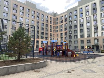 2-бөлмелі пәтер · 41 м² · 8/9 қабат, Нажимеденова 27 — Нажимеденова -Улы Дала, бағасы: 25.8 млн ₸ в Астане, Алматы р-н