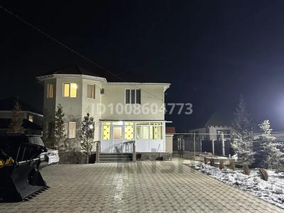 Отдельный дом · 7 комнат · 220 м² · 8 сот., Жургенова 153 за 60 млн ₸ в Айганыме