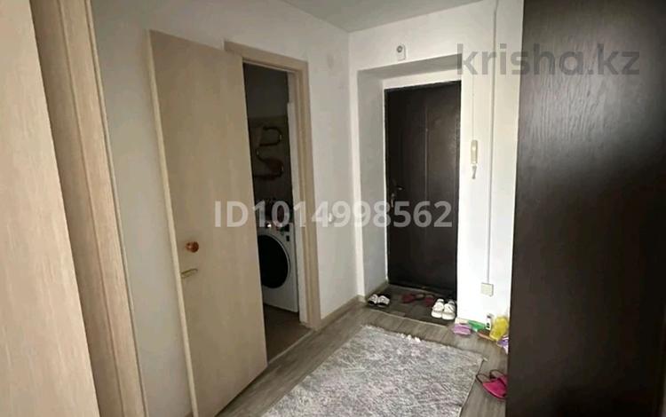 1-комнатная квартира · 38 м² · 2/5 этаж, Есенберлина 31/4 за 17 млн ₸ в Усть-Каменогорске — фото 2