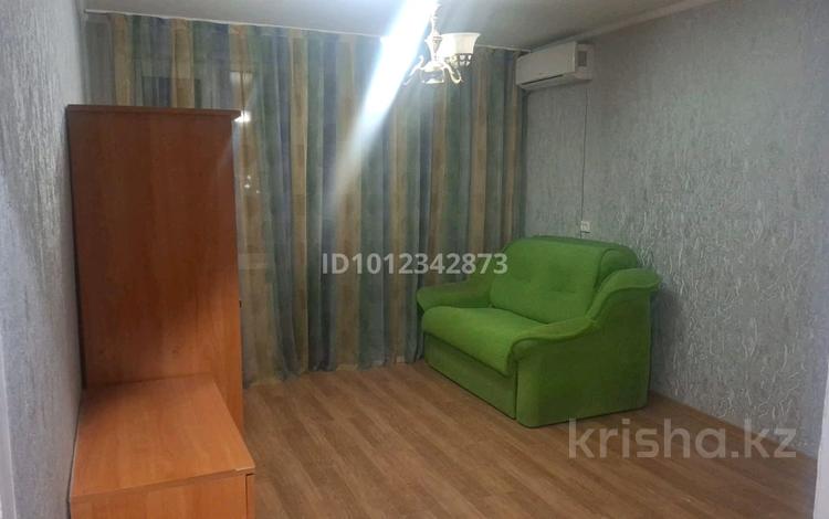 1-бөлмелі пәтер · 40 м² · 9/10 қабат, Безымяная 2, бағасы: 150 000 ₸ в Семее — фото 2