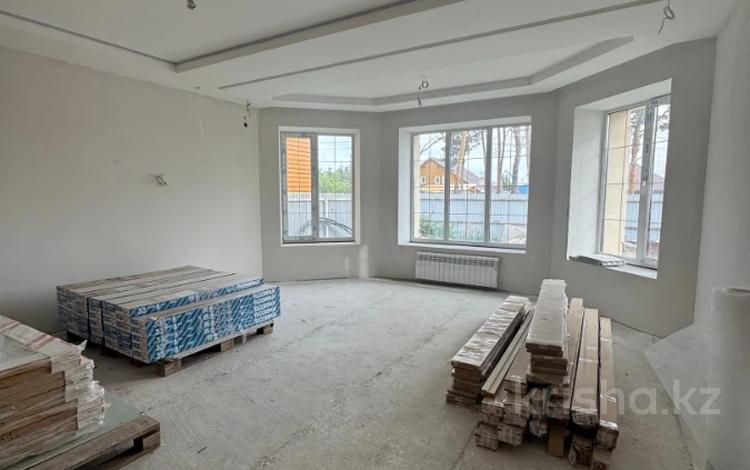 5-бөлмелі пәтер · 298.7 м² · 1/1 қабат, 2ой проезд семашко 37, бағасы: 97 млн ₸ в Петропавловске — фото 6