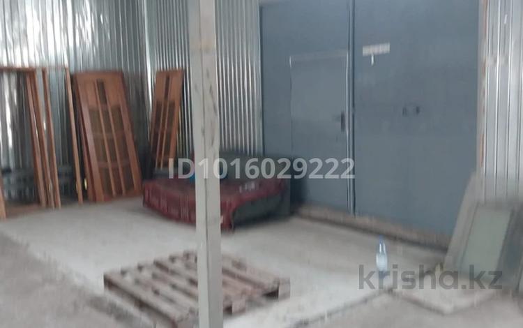 Еркін, дүкендер мен бутиктер, қоймалар · 144 м², бағасы: 140 000 ₸ в Актобе, жилой массив Заречный-1 — фото 2