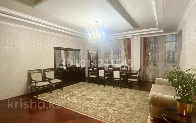 4-комнатная квартира · 170 м² · 2/4 этаж, Шоссе Коргалжын 4 за 98 млн ₸ в Астане, Нура р-н — фото 2