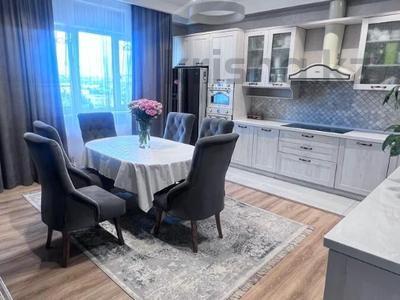4-комнатная квартира · 146 м² · 15/19 этаж, Курмангазы 145 за 124 млн 〒 в Алматы, Алмалинский р-н