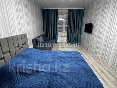 2-комнатная квартира · 70 м² · 3/5 этаж, мкр Центральный 8 — Бауыражн момыщулы за 15 000 ₸ в Атырау