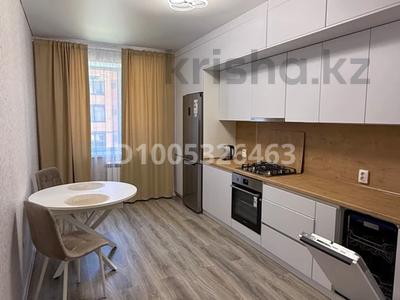 1-бөлмелі пәтер · 42 м² · 2/5 қабат, Мкр. Береке 47 — ТЦ Плаза, бағасы: 200 000 〒 в Костанае