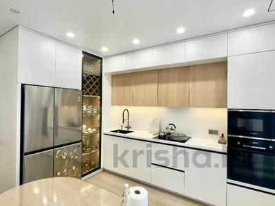 2-бөлмелі пәтер · 87 м² · 10/17 қабат, Жандосова 140, бағасы: 61 млн ₸ в Алматы, Ауэзовский р-н
