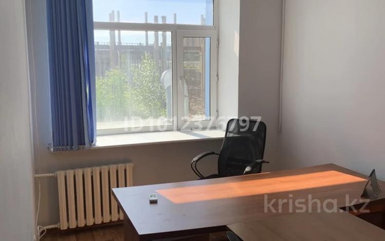 Офисы · 21 м² за 85 000 ₸ в Астане, р-н Байконур — фото 2