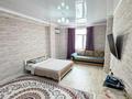 1-комнатная квартира · 60 м² · 4/9 этаж, 17-й мкр 46 за 10 000 ₸ в Актау — фото 2