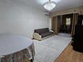 2-комнатная квартира · 56 м² · 1/5 этаж, 3-й микрорайон 4 В — ТЦ.Баян СУЛУ за 220 000 ₸ в Шымкенте, Туран р-н — фото 2