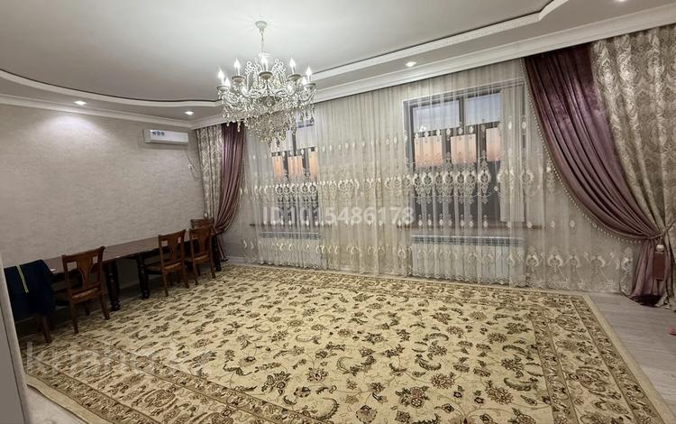 Жеке үй · 4 бөлме · 250 м² · 16 жүзд., Б.Майлин 6, бағасы: 63 млн ₸ в Карасу — фото 2