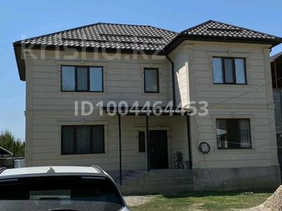Жеке үй · 6 бөлме · 170 м² · 8 сот., Молдагуловой 17 — Макатаев , рядом продуктовый магазин "Рустам", бағасы: 65 млн ₸ в Боралдае (Бурундай)