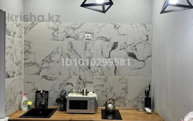 1-бөлмелі пәтер · 40 м² · 2/6 қабат, Авиагородок 15а, бағасы: 120 000 〒 в Актобе, мкр Авиагородок — фото 2