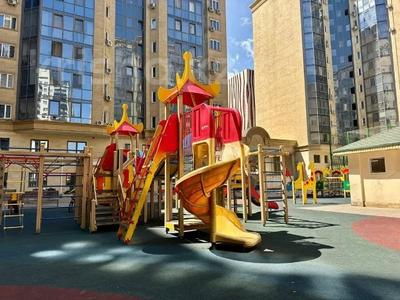 3-комнатная квартира · 105 м² · 10/13 этаж, Розыбакиева 247 — Горячая цена за 104 млн ₸ в Алматы, Бостандыкский р-н