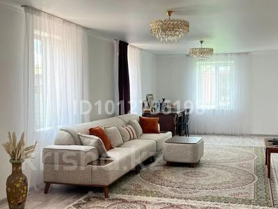 Дом · 4 комнаты · 280 м², Садовая за 10 000 ₸ в Кыргауылдах
