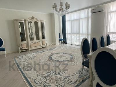 3-комнатная квартира · 140 м² · 2/4 этаж, Жалена тулепова за 63 млн 〒 в Атырау