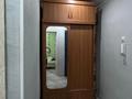 1-комнатная квартира · 35 м² · 5/5 этаж, Мухита 99 — Продам одно комнатную квартиру по улице мухита 99 2 подъезда чистый ухоженный тихий район рядом школа садик остановка за 13 млн ₸ в Уральске, мкр Школьник — фото 4