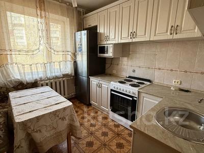 3-бөлмелі пәтер · 65 м² · 3/5 қабат, Степной 4 ш/а., бағасы: 25.5 млн ₸ в Караганде, Казыбек би р-н