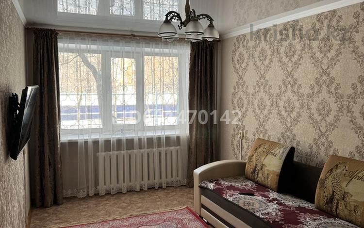 3-комнатная квартира, 56.8 м², 1/5 этаж, 35-й квартал 19 за 17.5 млн 〒 в Семее — фото 2