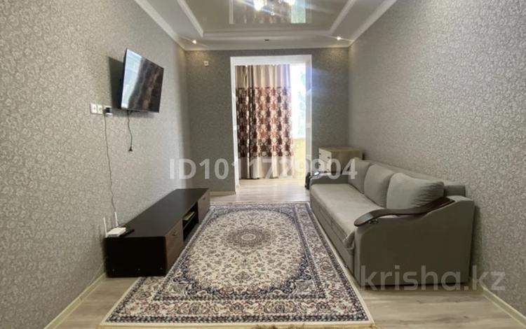 1-комнатная квартира · 45 м² · 1/5 этаж, мкр. Алтын орда, Тәуелсіздік 5 — Сзади гипермаркет Дина за 150 000 ₸ в Актобе — фото 2