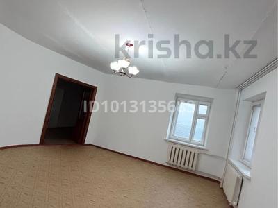 5-комнатная квартира · 150 м² · 5/5 этаж, М.Ауэзова 55 — Локомотив стадион, вечный огонь за 18 млн ₸ в 