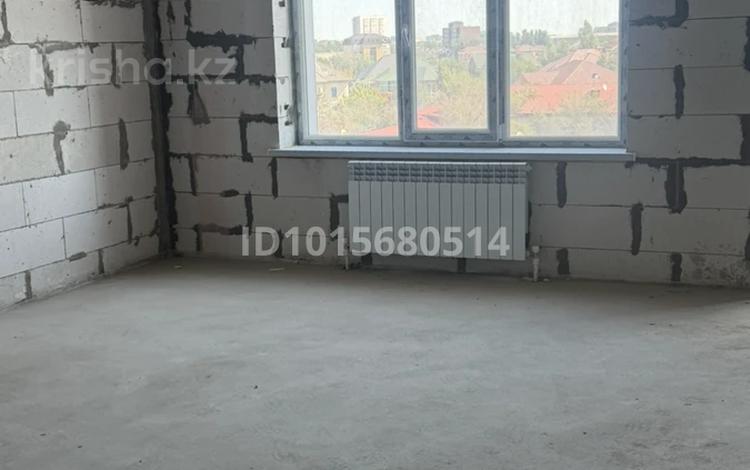 1-бөлмелі пәтер · 43 м² · 5/9 қабат, Ақ Шағала -ш/а., Жалена Тулепова 17Б, бағасы: 19 млн ₸ в Атырау, мкр Ак Шагала — фото 2