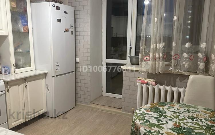 3 комнаты · 105 м² · 8 этаж, Косшыгулы 7 — Еркебаева за 60 000 〒 в Астане, Сарыарка р-н — фото 2