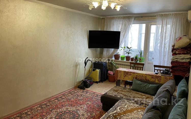 2-комнатная квартира · 43 м² · 4/5 этаж, Мкр. Аксай-2 3 за 35 млн ₸ в Алматы, Ауэзовский р-н — фото 2
