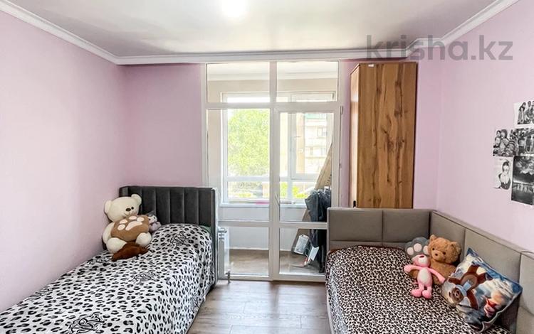 3-бөлмелі пәтер · 81.5 м² · 3/18 қабат, Жандосова 94/8, бағасы: 63 млн ₸ в Алматы, Бостандыкский р-н — фото 36
