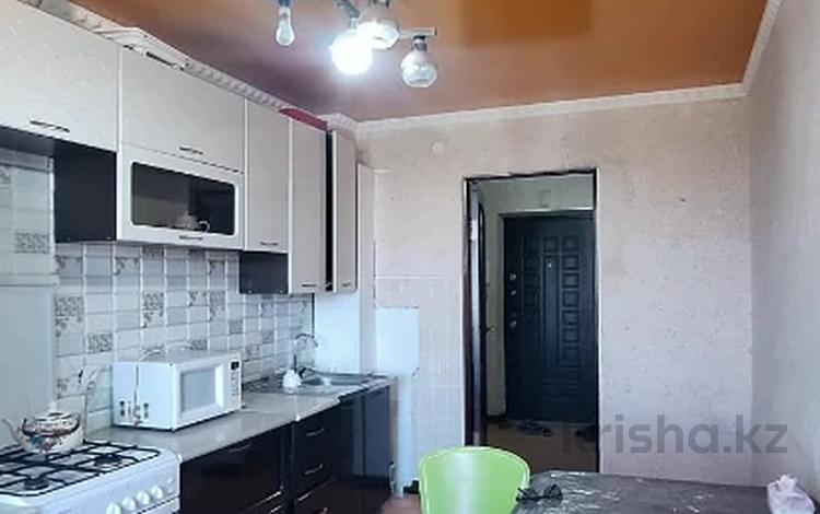 2-комнатная квартира · 63.7 м² · 6/9 этаж, мкр Болашак, Бокенбай батыра за 18.7 млн ₸ в Актобе — фото 4