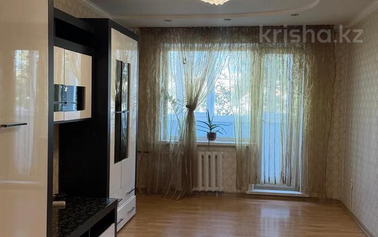 2-комнатная квартира · 54 м² · 5/9 этаж, Нурсултан Назарбаева 24 за 250 000 ₸ в Павлодаре — фото 2