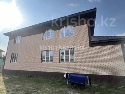 Жеке үй · 7 бөлме · 220 м² · 8 жүзд., Нурбаева, бағасы: 99 млн ₸ в Туздыбастау (Калинино)
