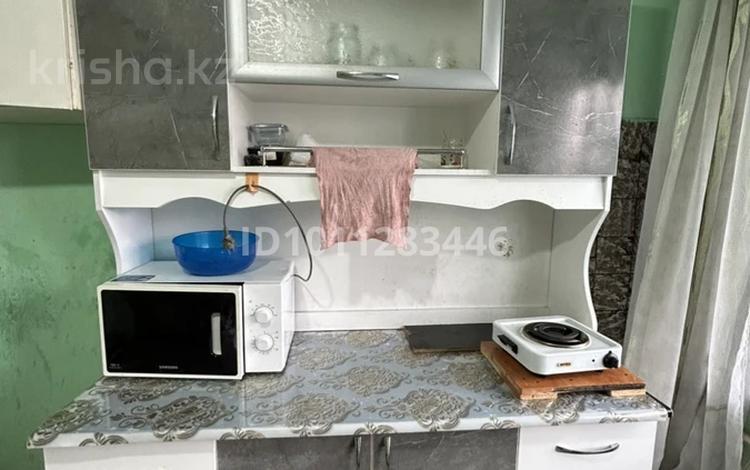 2-бөлмелі пәтер · 23.3 м², Б-Гагарина 6/2, бағасы: 8 млн ₸ в Усть-Каменогорске, Ульбинский — фото 2